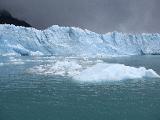 After separating from the wall, blocks of ice float and derive in the lake, making icebergs of all shapes and sizes