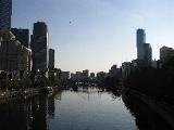 The Yarra river (on the right are 2 parks: Enterprise and Batman !)